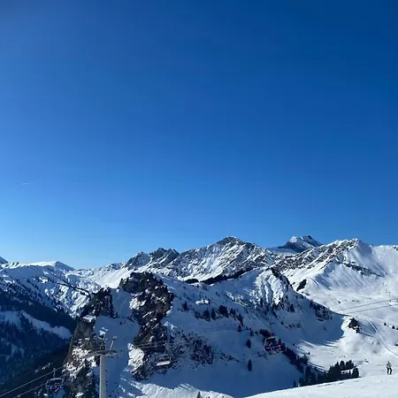 Ski-in Ski-out For 6 In Mottaret Apartment Meribel